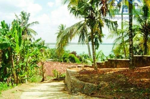 Ref : CS281 -Ideal Beach View Property