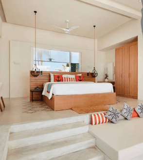 Ref : CM313 – Maldives Five Star Resort Island